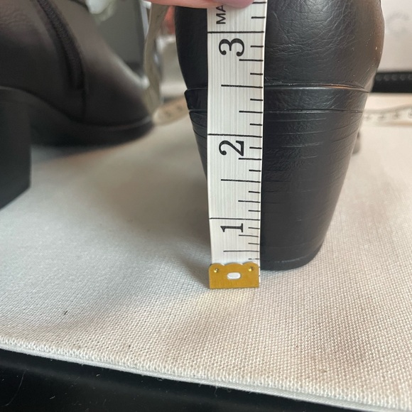 b.o.c Ankle Boots - Picture 8 of 8